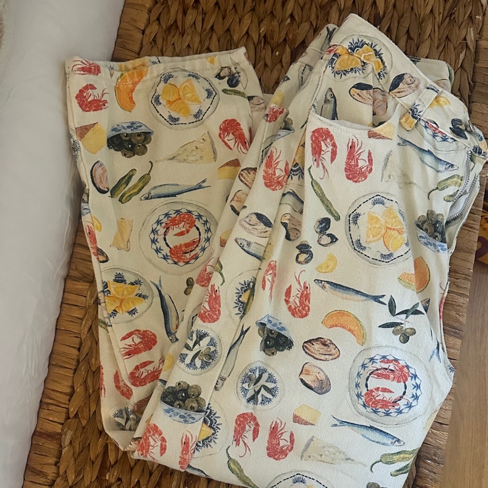Lisa says gah lookalike pants